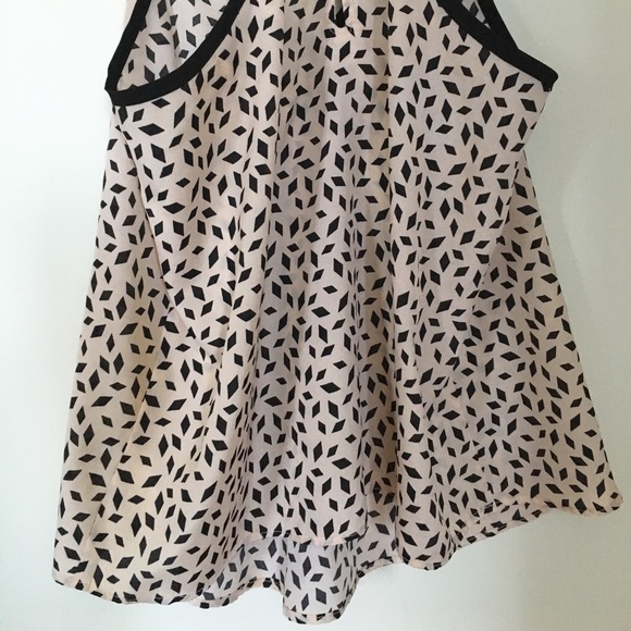 🤑FREE w/ purchase! Diamond Print Camisole - Picture 9 of 16